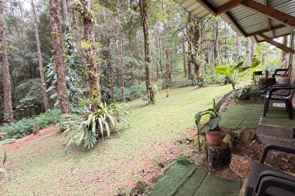 House for sale in el nido, cerro azul.