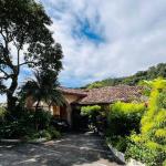 Two storey house with natural stream in boquete