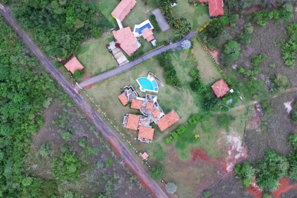 Venta de casa de playa en sea cliff, con piscina