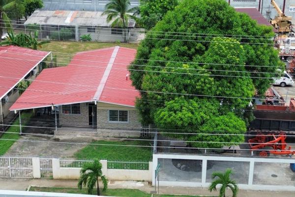 House for sale in llano bonito