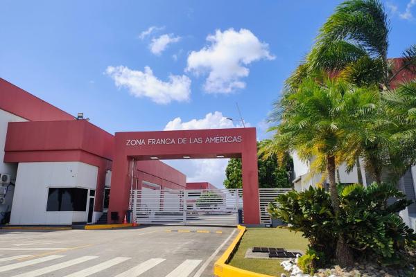 Galera building, 3 floors, inside free trade zone