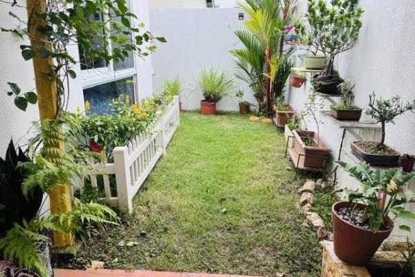 Single-family house for sale in costa verde.