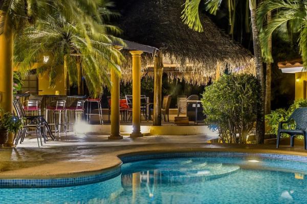 Casa tropical de 3 dormitorios hacienda pacifica