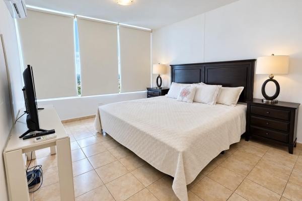 Apartamento frente al mar en venta en playa serena – nueva gorgona