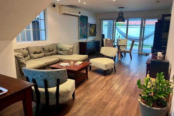 Vendo casa unifamiliar en ph castel novo – espaciosa y lista para ocupar
