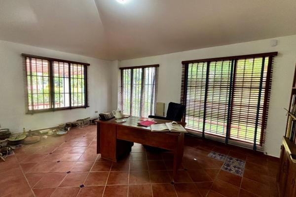 House in coronado, las acacias avenue