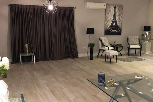 Vivienda con potencial residencial o comercial.