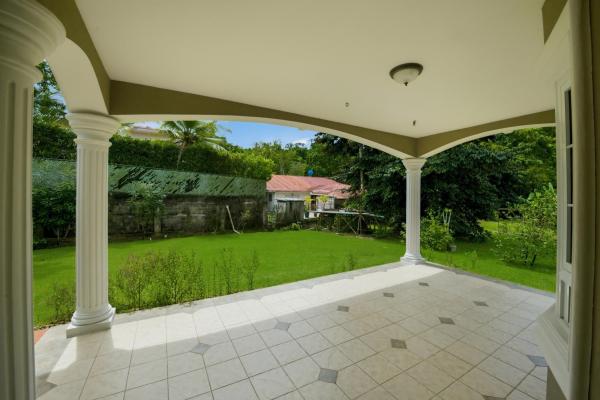 Casa unifamiliar en llanos de curundu, ancon