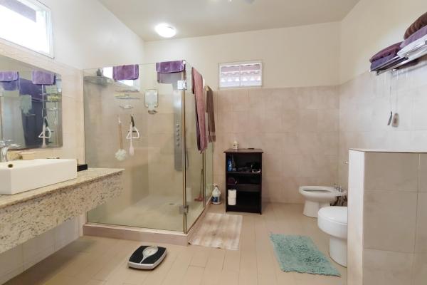 San carlos oasis: 4br house, guest house & pool