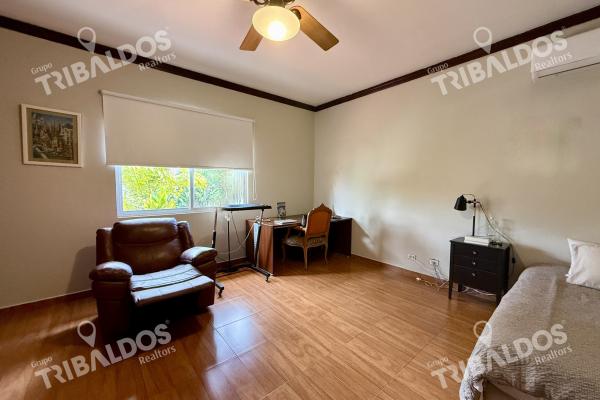 Venta de casa en las perlas, costa del este