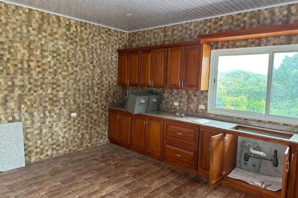 Casa en venta – vista a al mar en el calvario