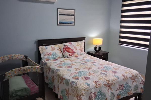 Between the sea and the mountains, furnished!