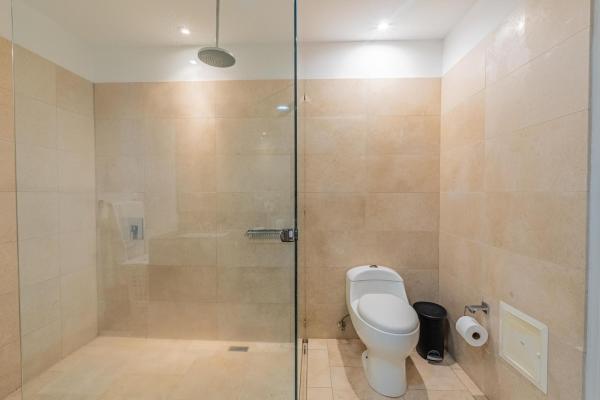 Comfortable high-floor 2-bedroom apartment