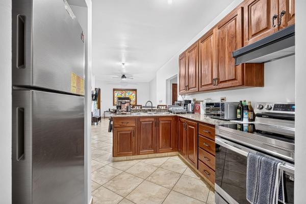 Condominio exclusivo en el tercer piso en valle escondido boquete
