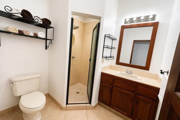 Spacious furnished ground floor apartment in valle