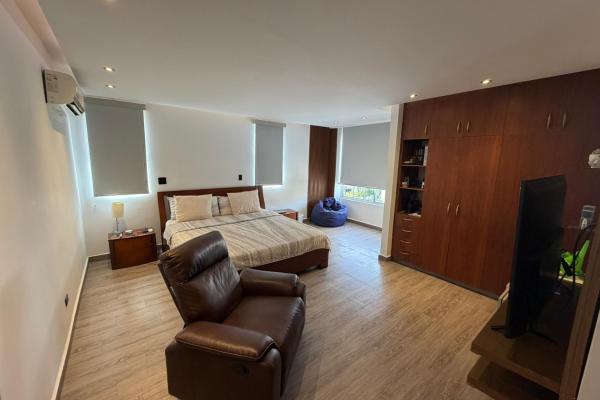 House for sale in villa valencia, south coast
