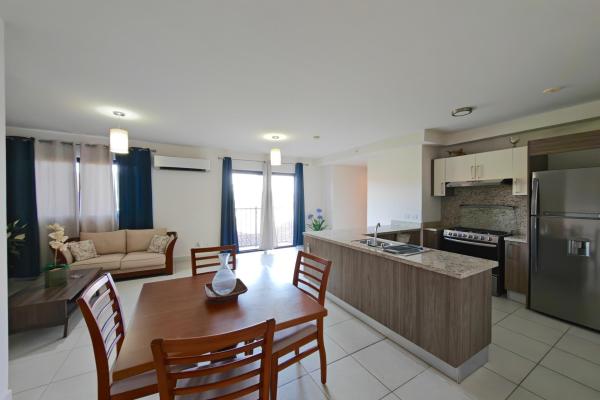 Alquiler de apartamento en clayton, embassy village