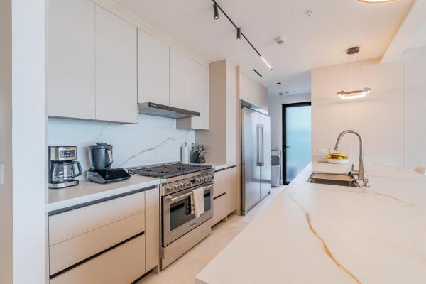 Se vende | impresionante residencia frente al mar de 3 habitaciones
