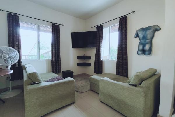 San carlos oasis: 4br house, guest house & pool