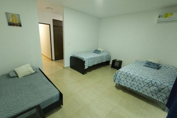 Furnished 2-level apartment near the beach