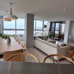 100% remodeled apartment in coco del mar