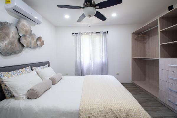 Complejo de apartamentos de 12 unidades en venta - pedasi, panamá