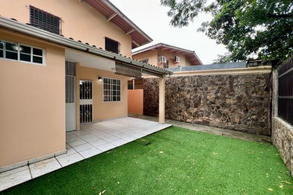 Casa en venta en condado del rey