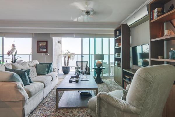 Nautica oceanview condo for sale in coco del mar