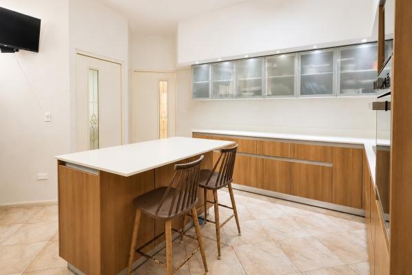 Venta de casa duplex en altos del golf