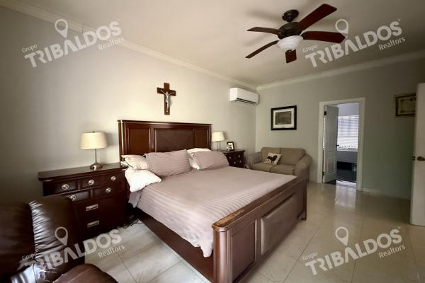 Venta de casa en las perlas, costa del este