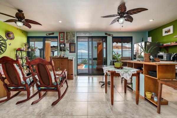 Eco lodge de alta calificación con abundante vida silvestre