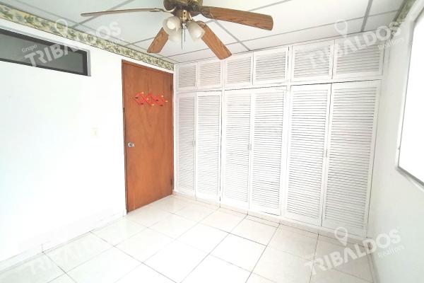 Sale of townhouse in villa cáceres