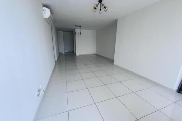 Se alquila hermoso apartamento en obarrio