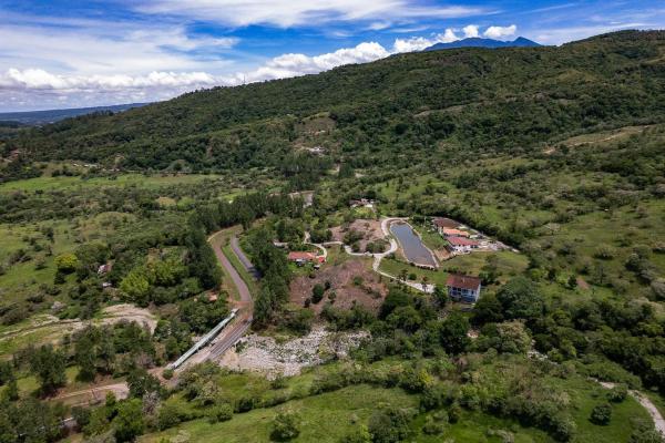 Large building site lot in alta vista, jaramillo