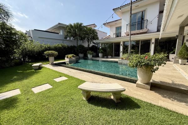 Venta de casa en fairway estates, santa maria