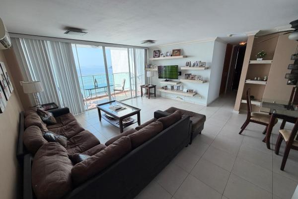 Venta de apartamento frente el mar san francisco