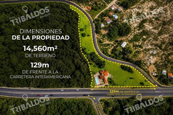 Venta de terreno comercial con mejoras