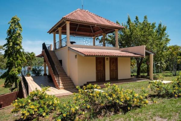 Boutique resort boca chica-commercial potential
