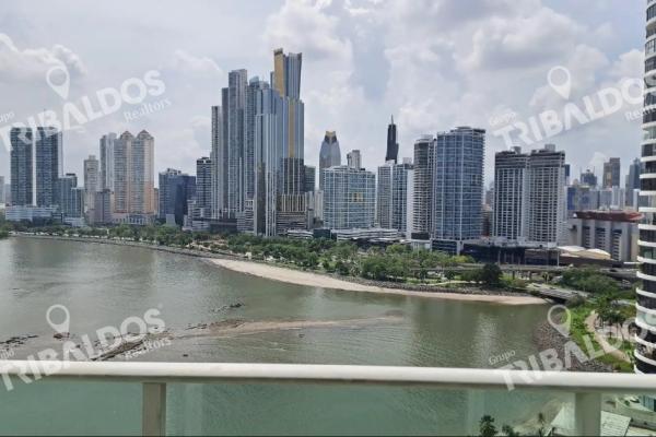 Sale of apartment in punta pacifica peninsula