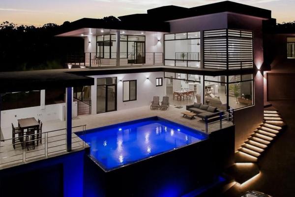 Modern ocean view home in los destiladeros