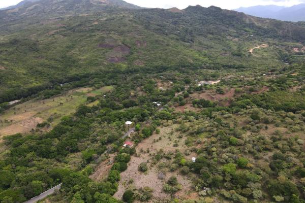 Atractiva finca de 8,7 hectáreas cerca de santa fe