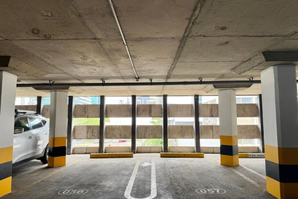 Venta de oficina en edificio credicorp bank