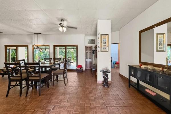 4-bedroom hacienda-style home in david