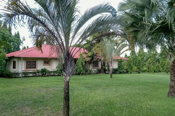Casa estilo hacienda de 4 dormitorios en david
