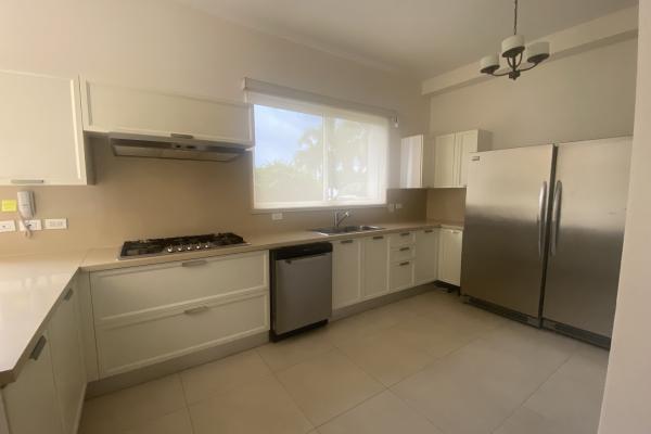 Venta de apartamento en ph legacy 400, santa maria