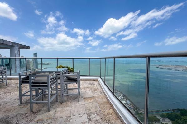 Apartamento pacific view en ciudad de panamá, panamá