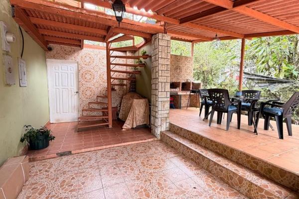 House for sale in el nido, cerro azul.
