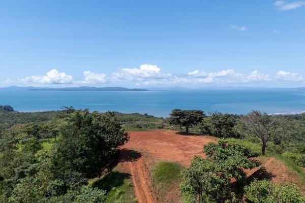 Highest lot in sunset hills with unmatched views