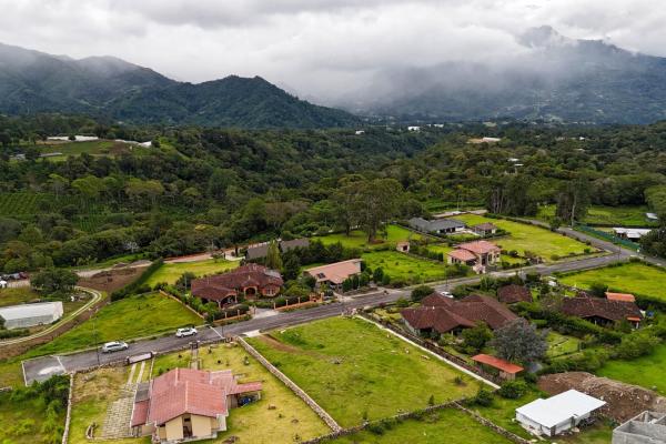 Casa en la ladera de boquete, panamá