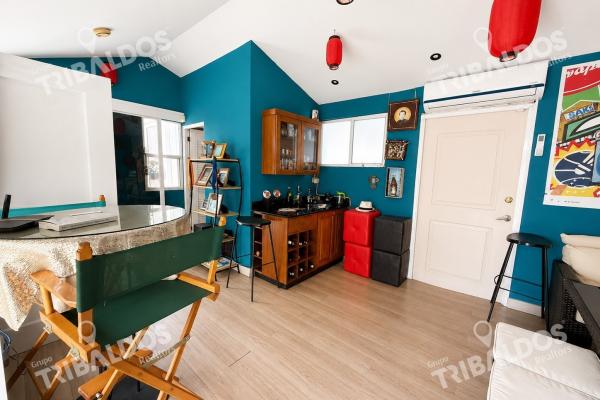 Residential building for sale in casco antiguo